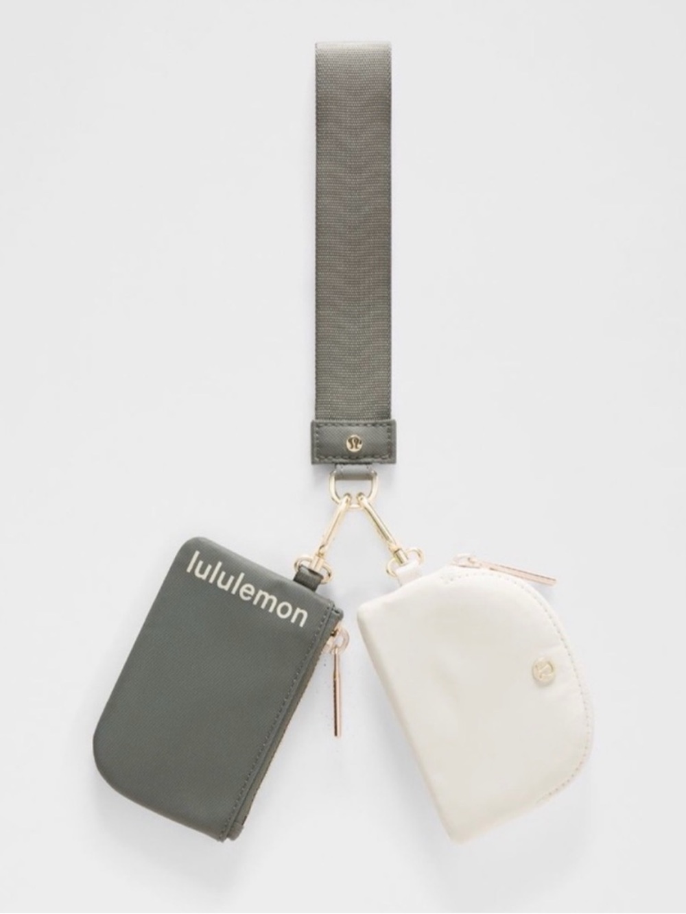 Lululemon Dual Pouch Wristlet
Grey Sage Light Ivory Gold
LW9EWOS NWT